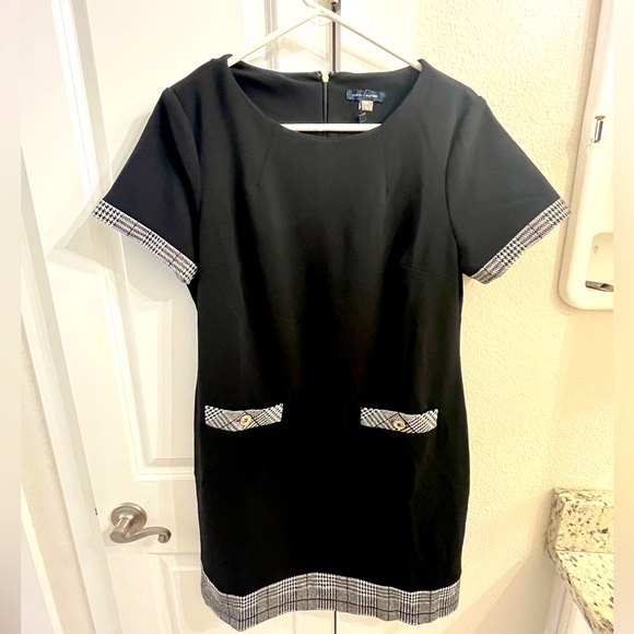 Tommy Hilfiger dress size 14 EUC - Picture 1 of 2